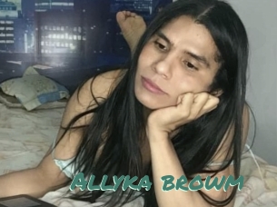 Allyka_browm