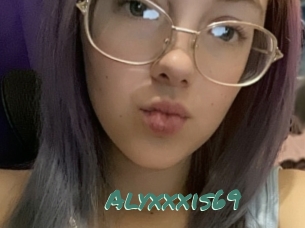 Alyxxxis69