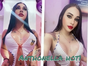 Anthonella_hot1