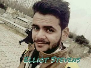 Elliot_Stevens