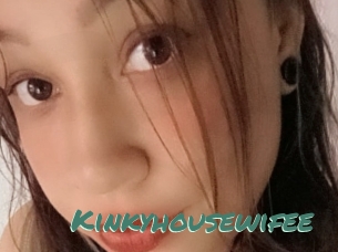 Kinkyhousewifee