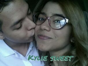 Kylie_sweet