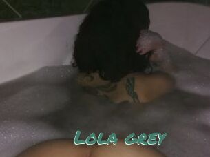 Lola_grey