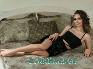 LunaBarker