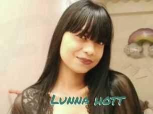 Lunna_hott