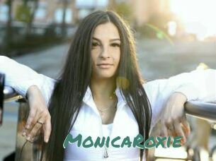 MonicaRoxie
