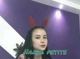 Nanda_petite